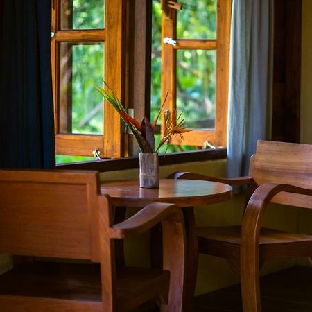 Monkey Mansion - Jungalows & Tours Khao Sok National Park ภายนอก รูปภาพ