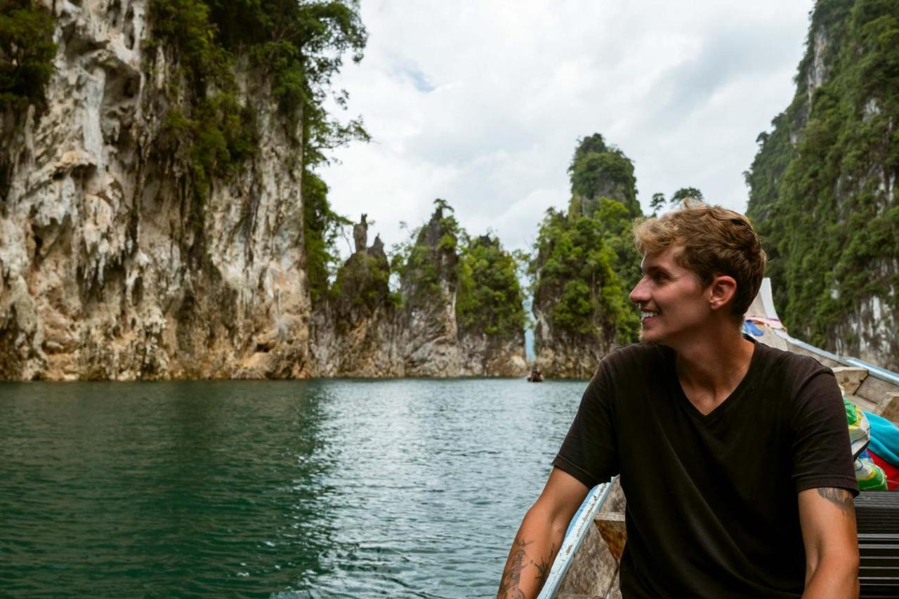 Monkey Mansion - Jungalows & Tours Khao Sok National Park ภายนอก รูปภาพ